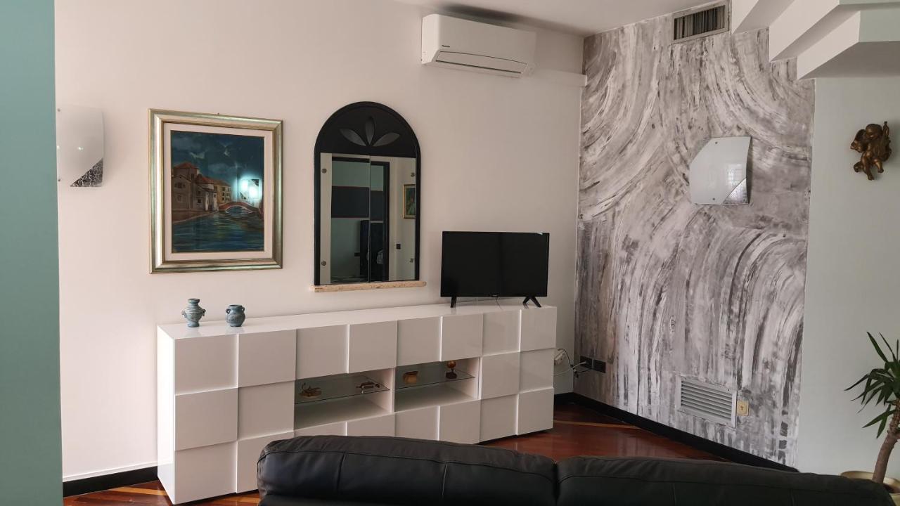 Clodia Beach One Sottomarina Exterior photo